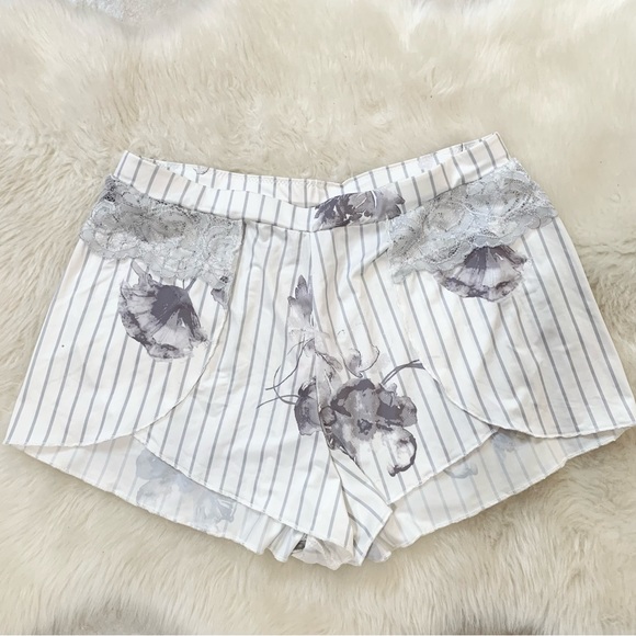 La Vie en Rose white and grey striped floral matching shirt and cami set - Picture 5 of 9